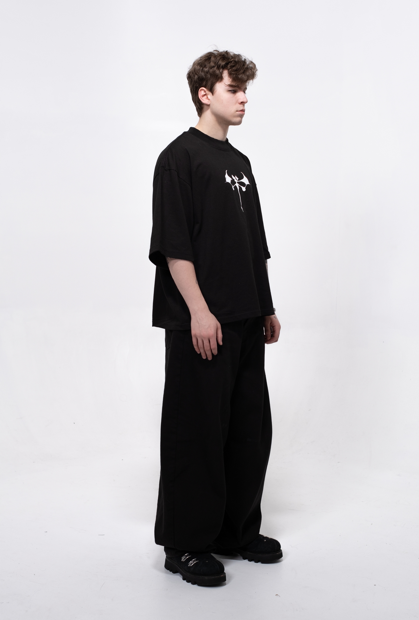 Cursed cross Logo T shirt