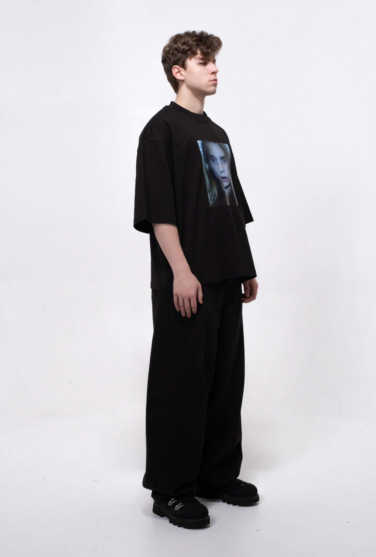 Cara Mugshot T shirt